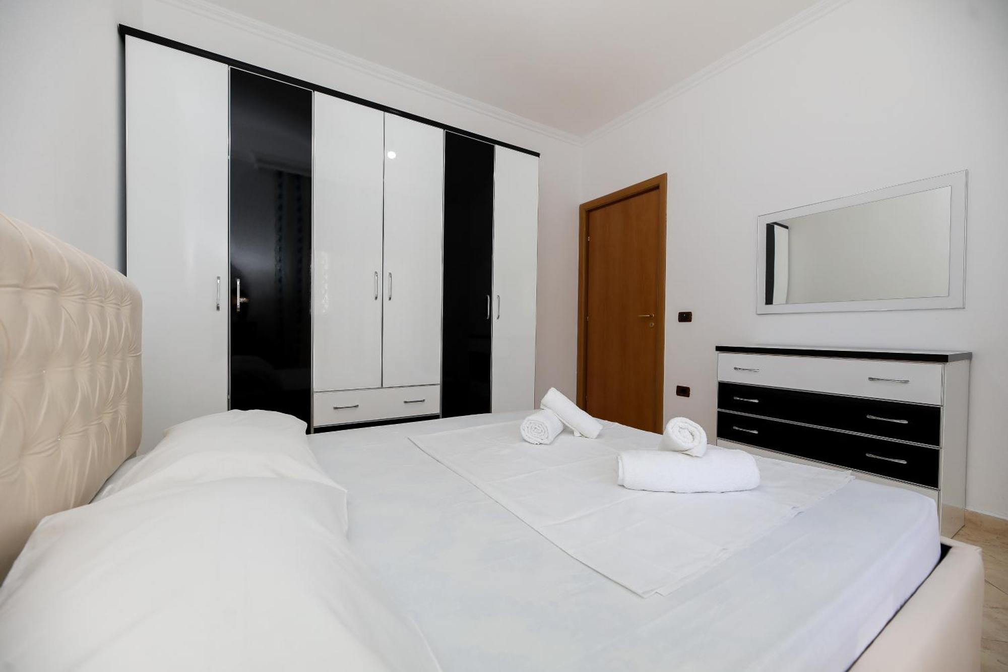 Noa Apartments Vlorë Eksteriør billede