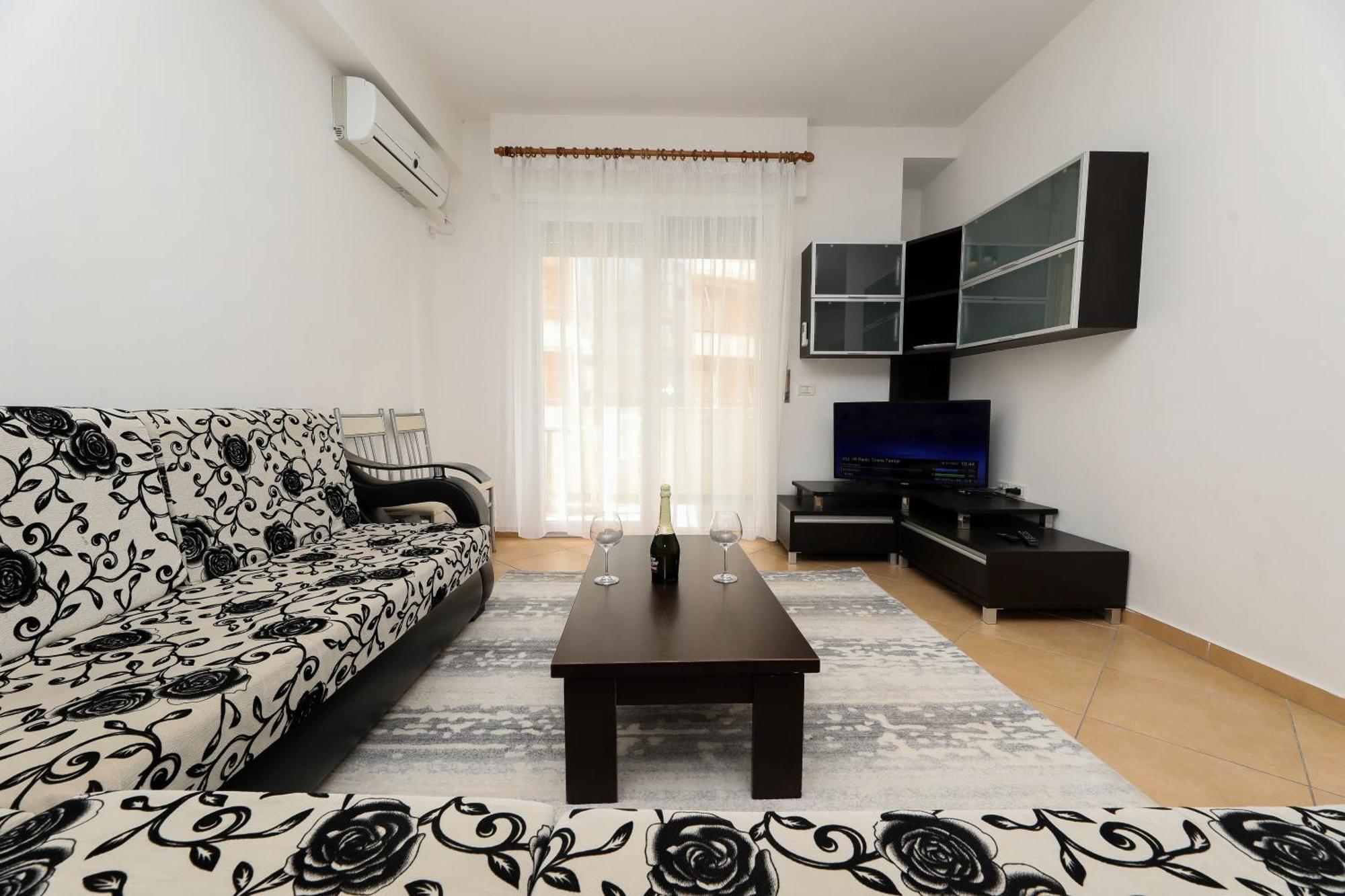 Noa Apartments Vlorë Eksteriør billede
