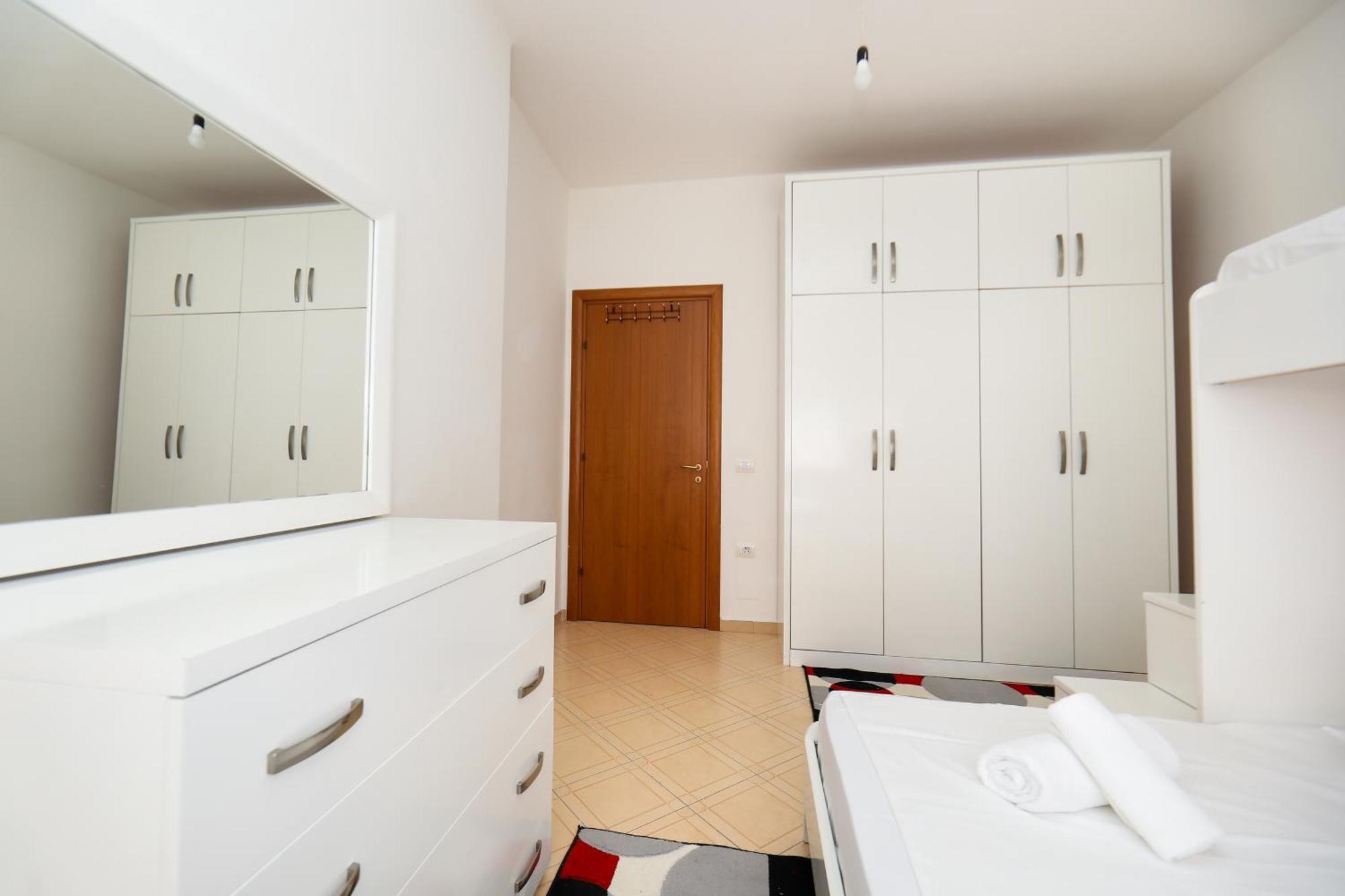 Noa Apartments Vlorë Eksteriør billede